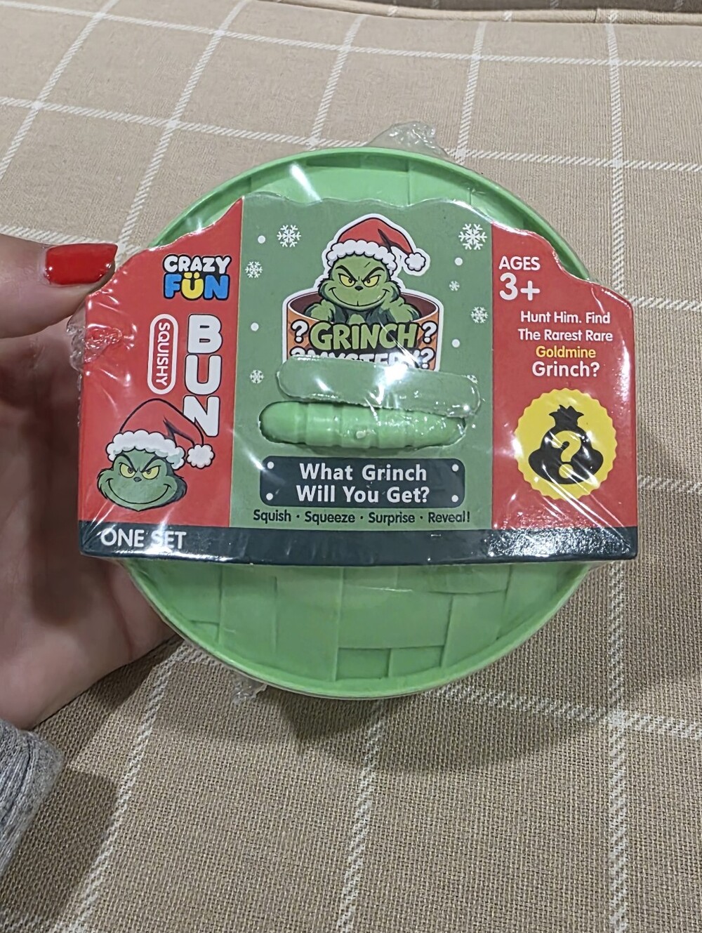 Grinch Mystery Green Squishy Bun Toy - Kids - Picture 2 of 2